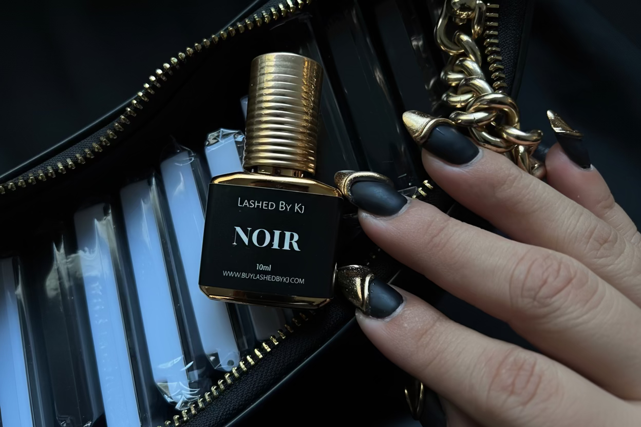 Noir Adhesive 10ml